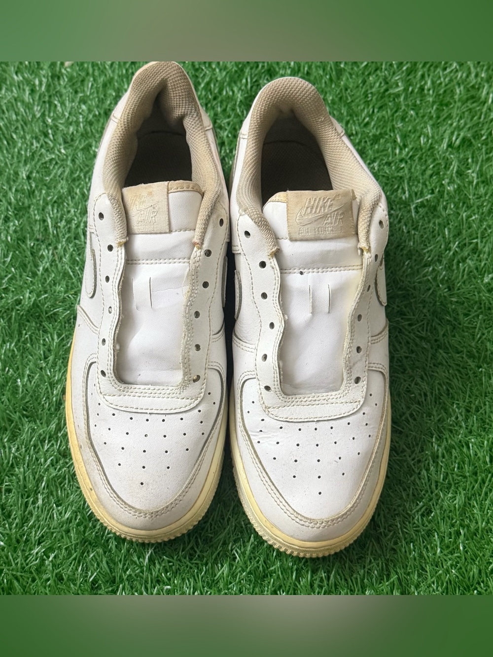 Nike Kids White/Cream Air Force 1 Low Sneakers Size 6Y